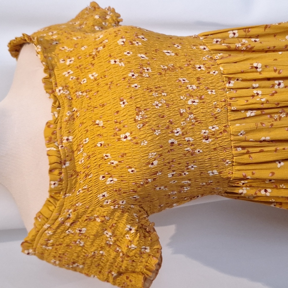 Yarn & Sea maxi dress with off the shoulder smocked top size L mustard gold - Picture 2 of 6